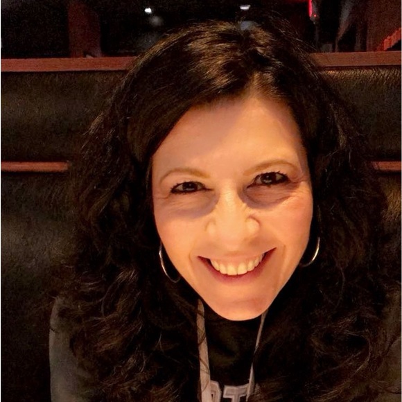 Meet your Posher, Teresa - Picture 3 of 3